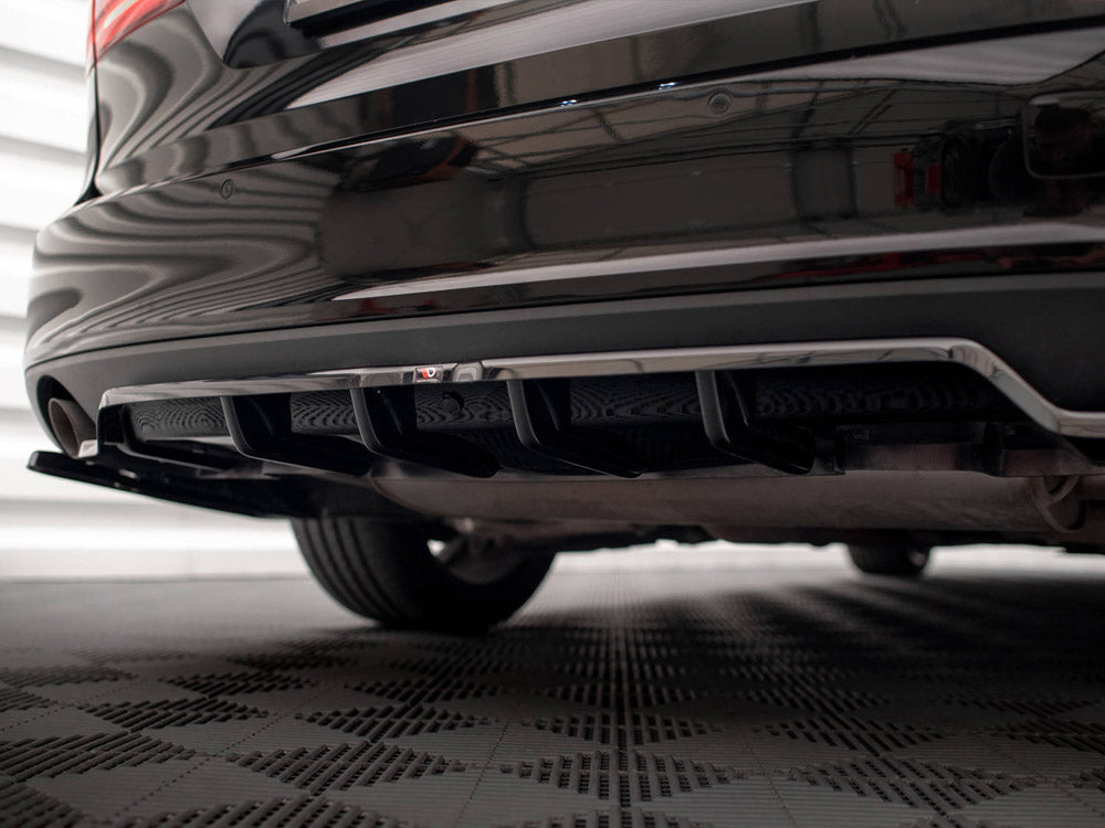 MAXTON DESIGN Central Rear Splitter V.2 (Vertical Bars) Volvo V90 Mk2