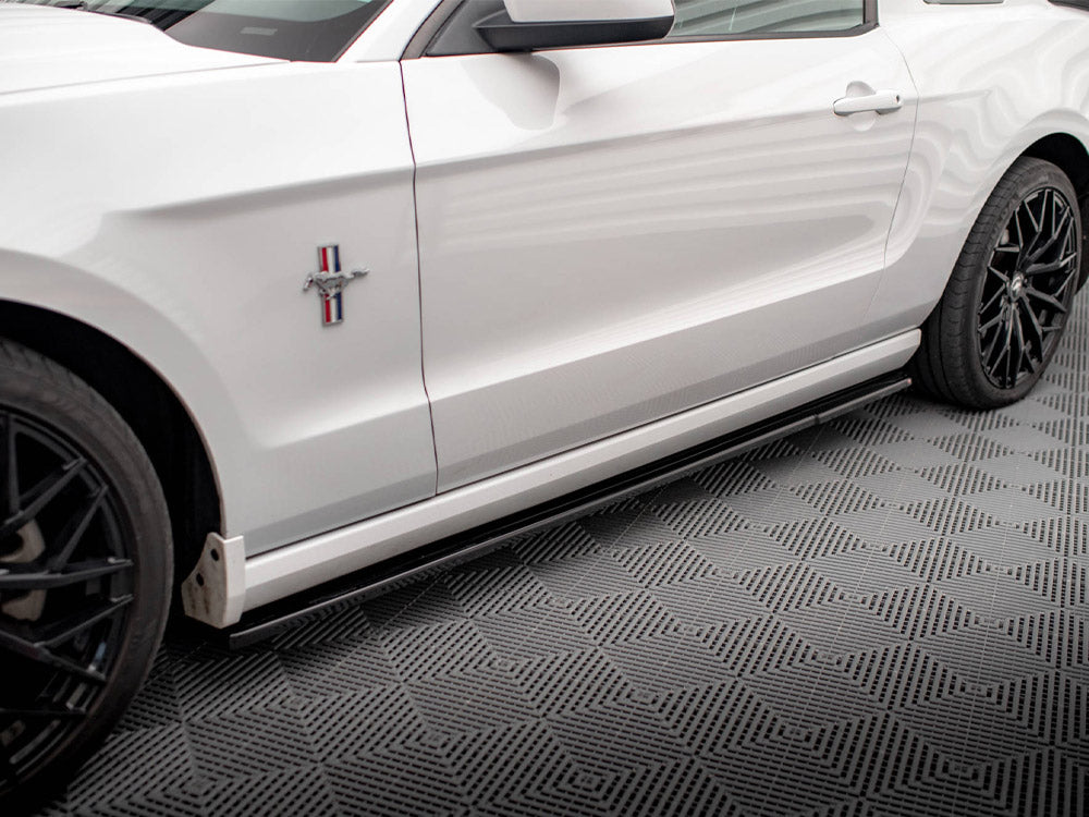 Side Skirts Diffusers Ford Mustang Mk5 Facelift