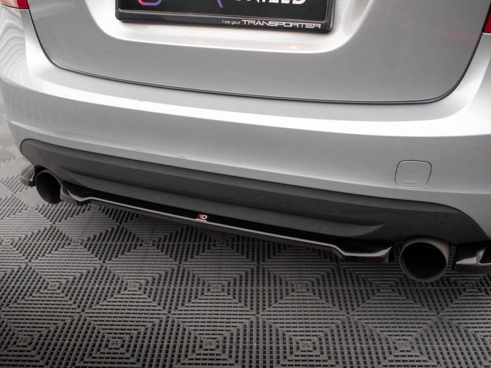 Central Rear Splitter compatible with Volvo S60 R-Design Mk2