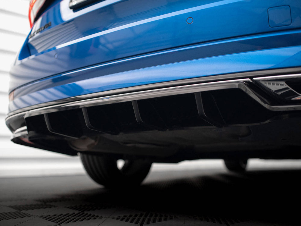 MAXTON DESIGN Central Rear Splitter (Vertical Bars) Skoda Octavia Sportline Mk4