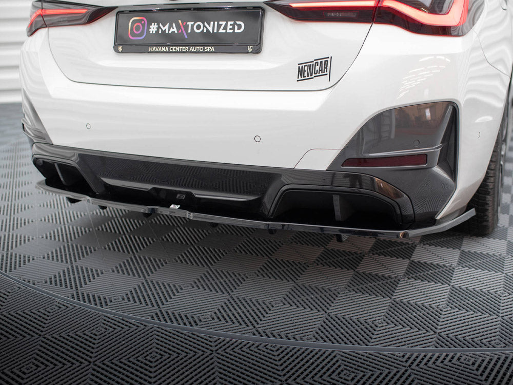 Central Rear Splitter (Vertical Bars) V.1 compatible with BMW i4 M-Pack G26