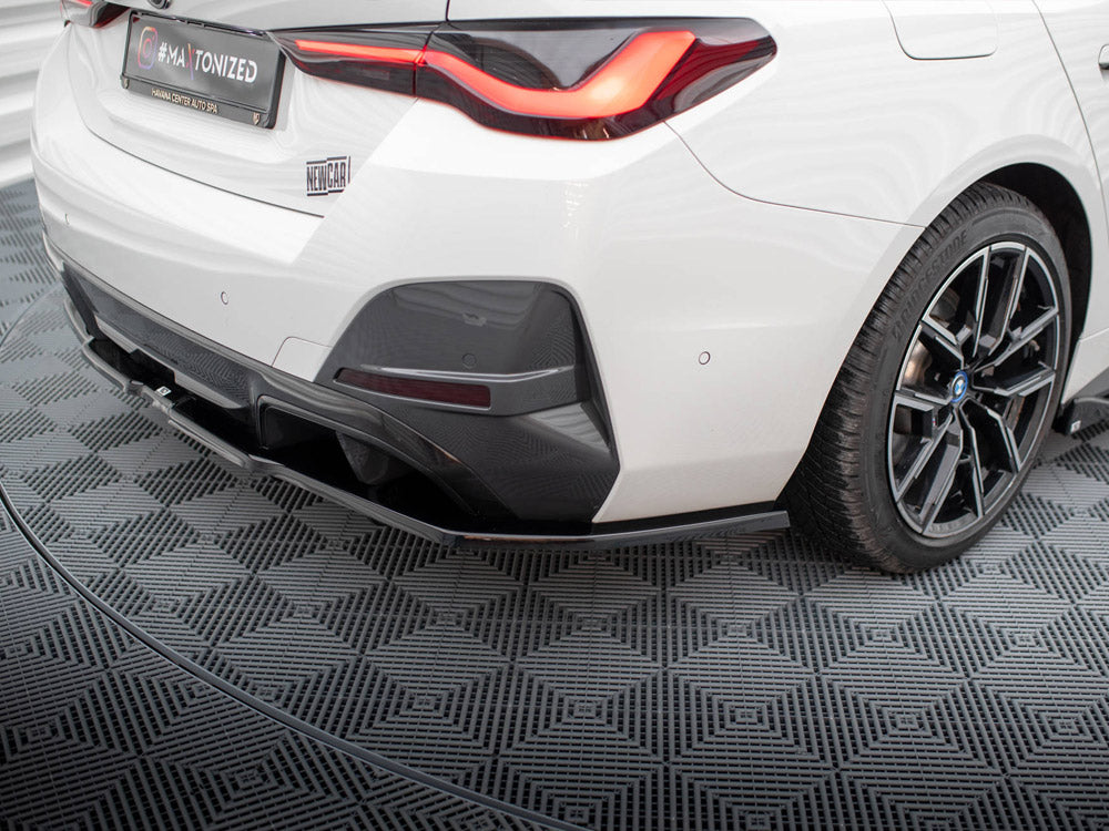 Central Rear Splitter (Vertical Bars) V.1 compatible with BMW i4 M-Pack G26