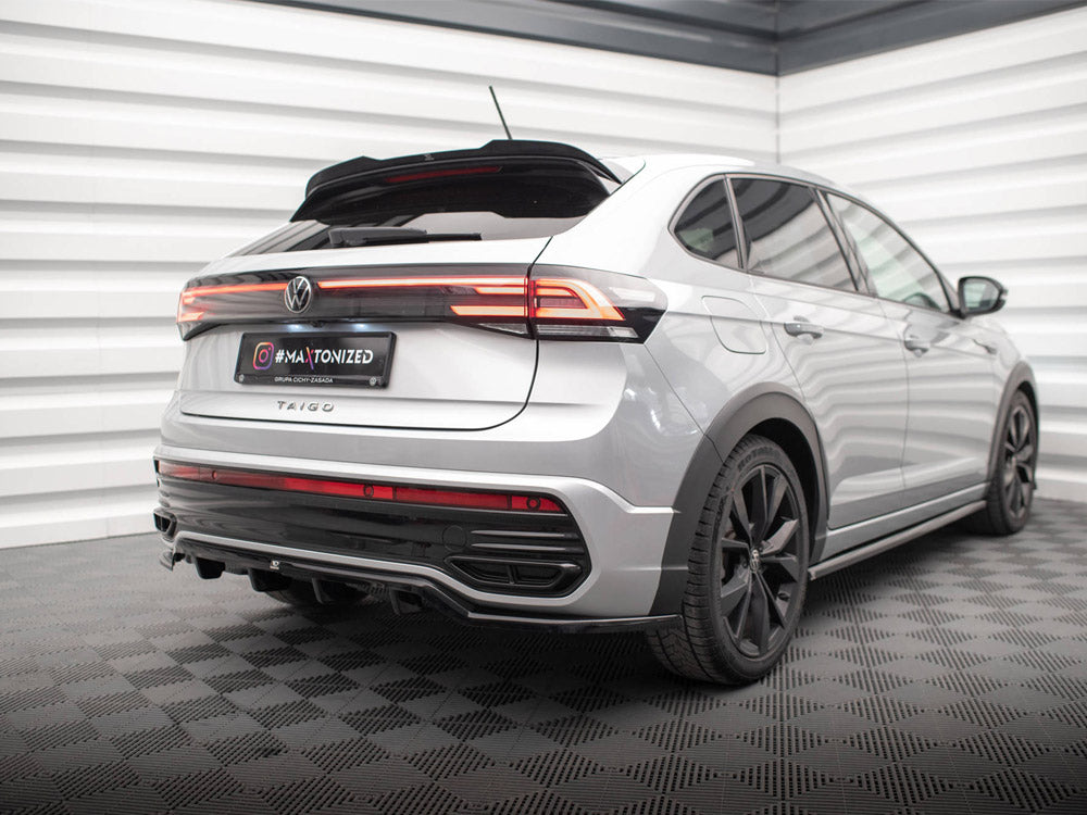 MAXTON DESIGN Central Rear Splitter (Vertical Bars) VW Taigo R-Line Mk1