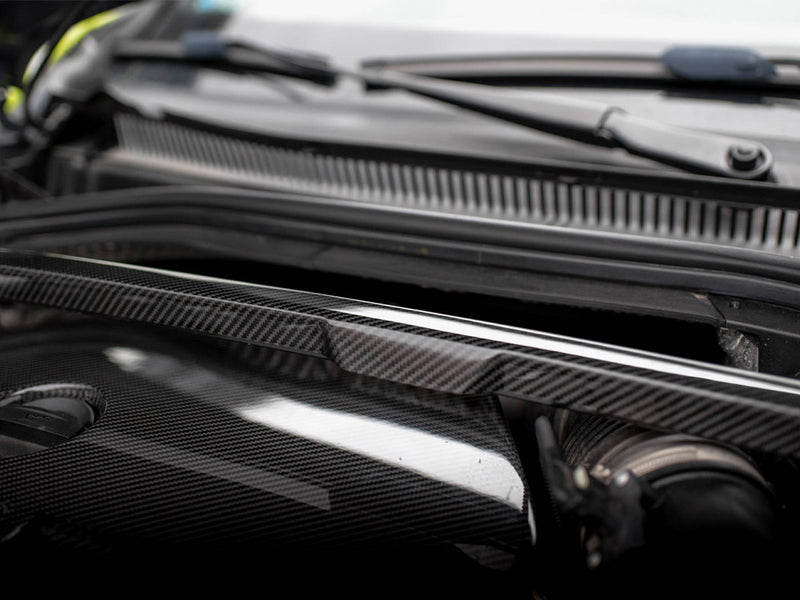 MAXTON DESIGN Carbon Fiber Strut Bar Cover BMW 1 F40 M135i