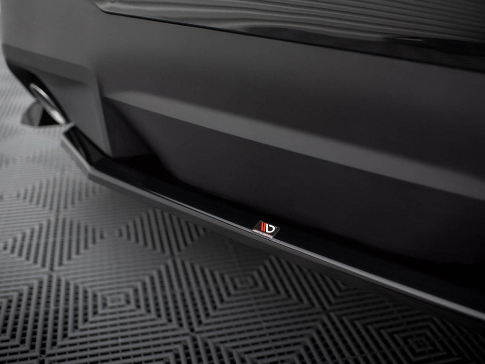 Central Rear Splitter compatible with BMW 2 Coupe G42