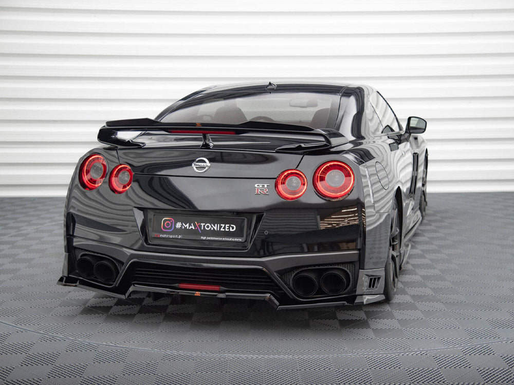 Central Rear Splitter (Vertical Bars) compatible with Nissan GT-R R35 Facelift