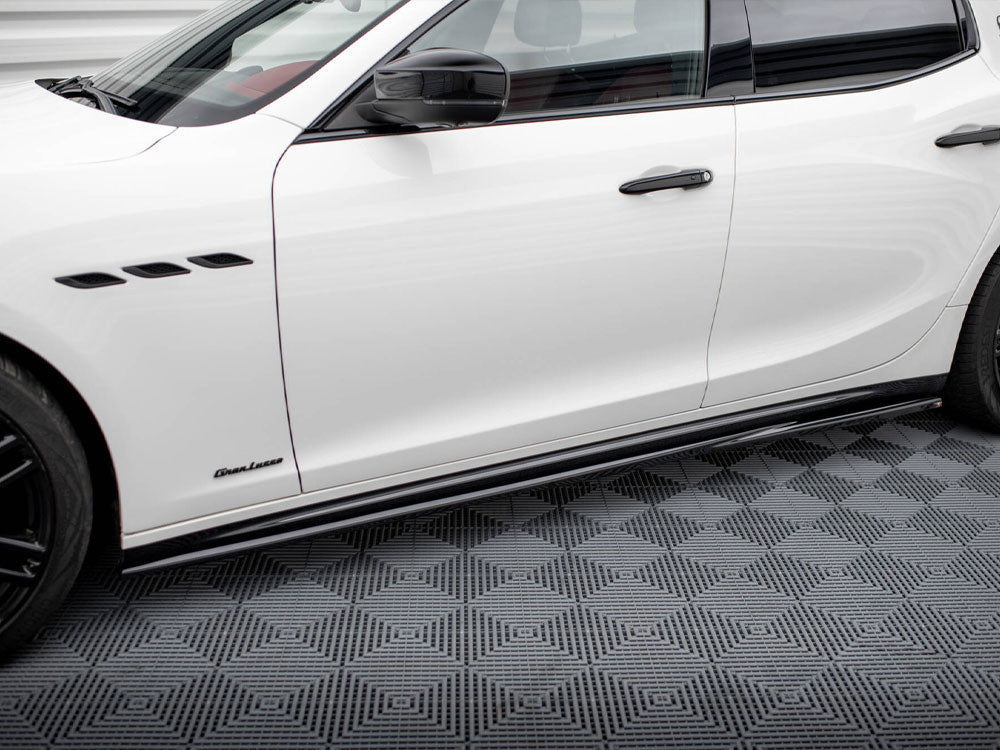 Side Skirts Diffusers compatible with Maserati Ghibli Mk3 Facelift