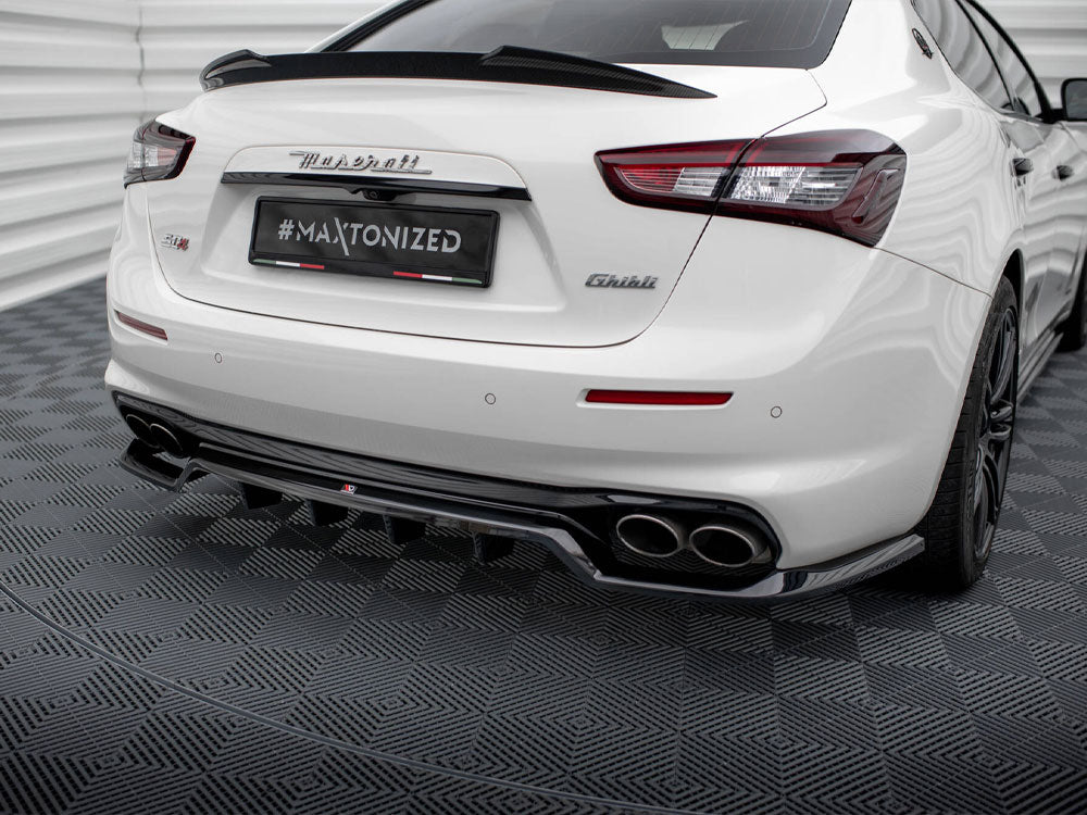 Rear Splitter (Vertical Bars) compatible with Maserati Ghibli Mk3 Facelift