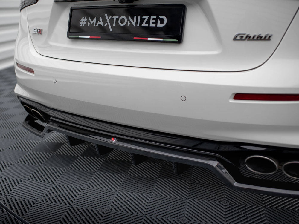 Rear Splitter (Vertical Bars) compatible with Maserati Ghibli Mk3 Facelift