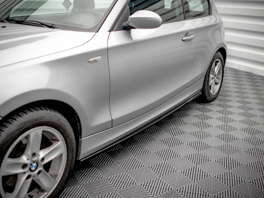 Side Skirts Diffusers V.2 compatible with BMW 1 E81 Facelift