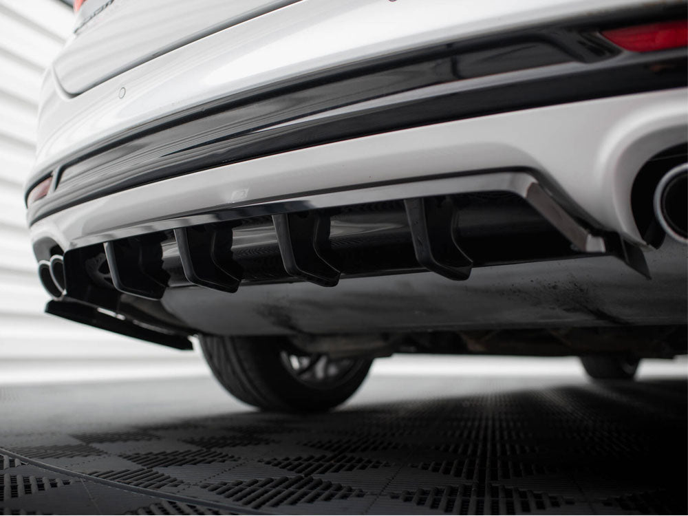 Central Rear Splitter (Vertical Bars) compatible with Ford Mondeo Sport Mk5 Facelift / Fusion Sport Mk2 Facelift