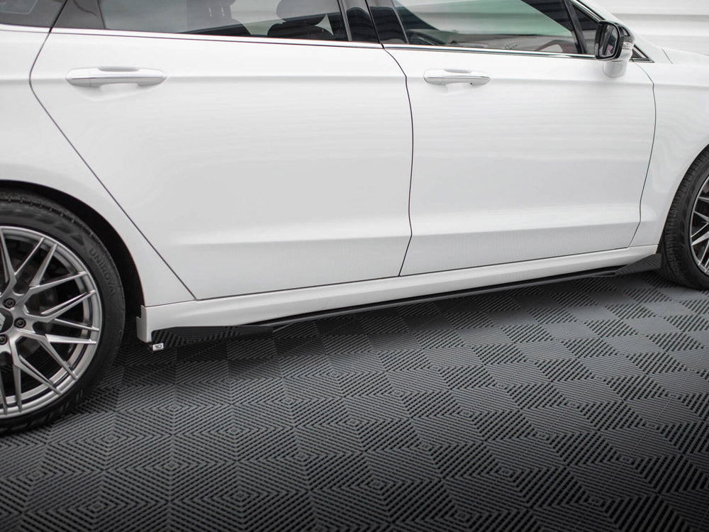 Side Flaps compatible with Ford Mondeo Sport Mk5 Facelift / Fusion Sport Mk2 Facelift