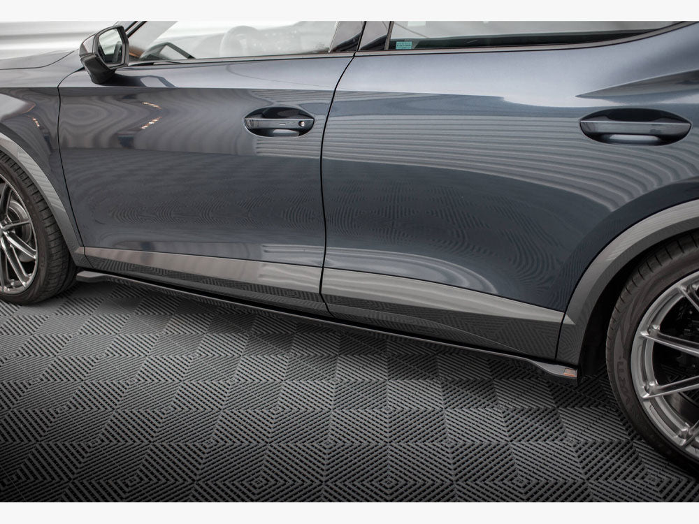 Side Skirts Diffusers V.2 compatible with CUPRA Formentor Mk1
