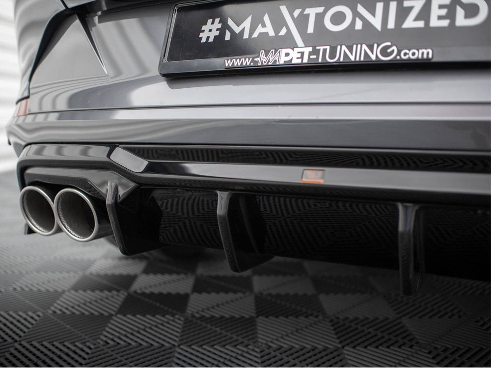 Rear Valance V.3 + Exhaust Ends Imitation compatible with CUPRA Formentor Mk1
