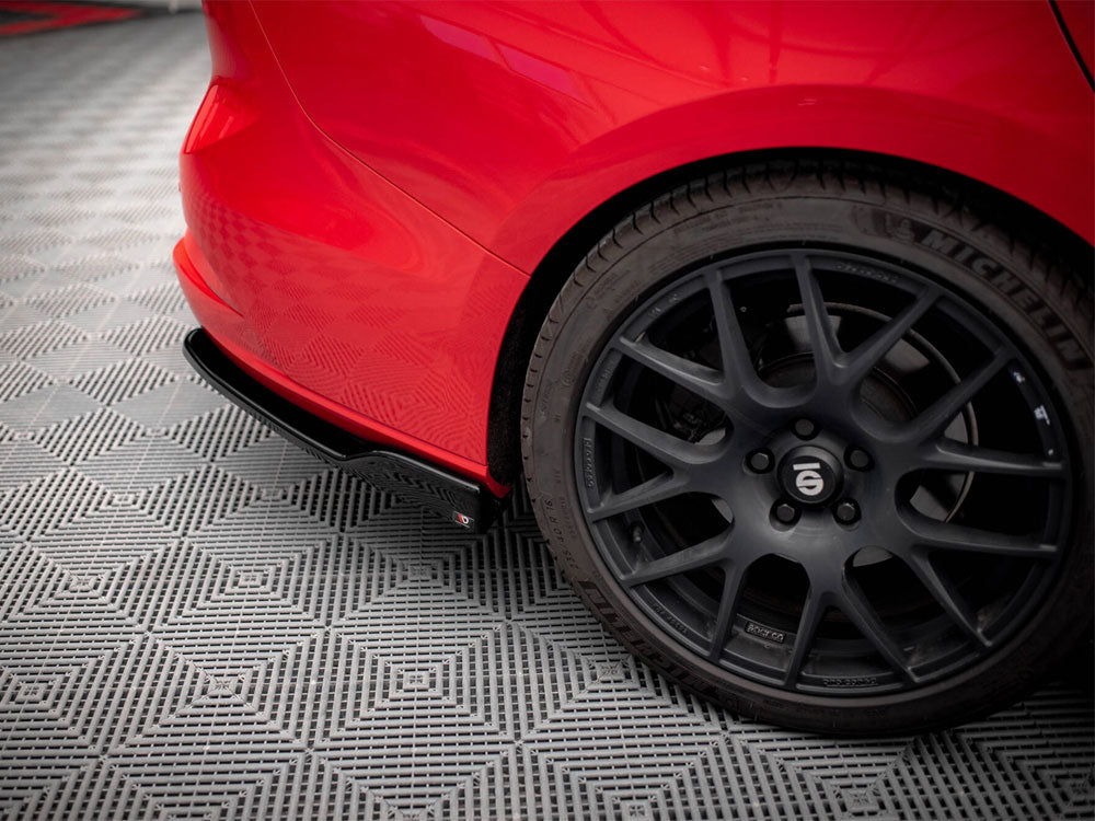 Rear Side Splitters V.6 compatible with Ford Focus ST Estate Mk4