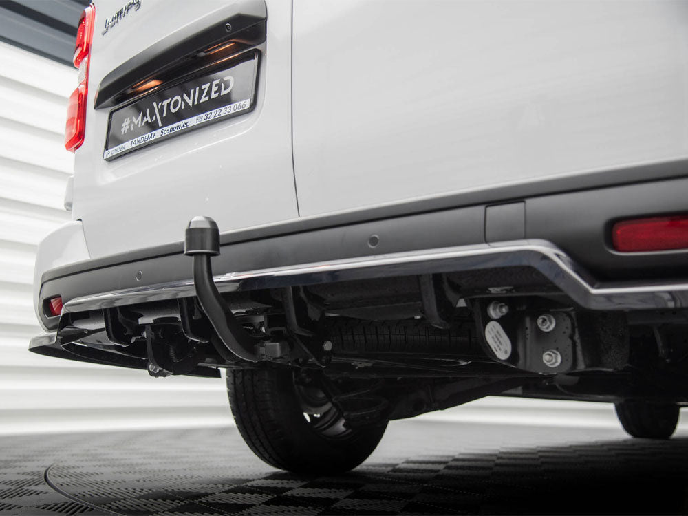Central Rear Splitter (Vertical Bars) compatible with Citroen Jumpy L3 Mk3
