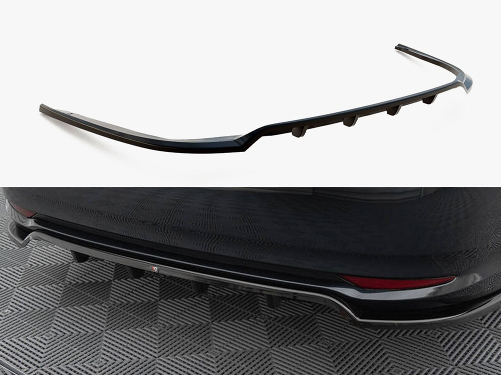 Rear Splitter (Vertical Bars) compatible with Toyota Avensis Sedan Mk3 Facelift