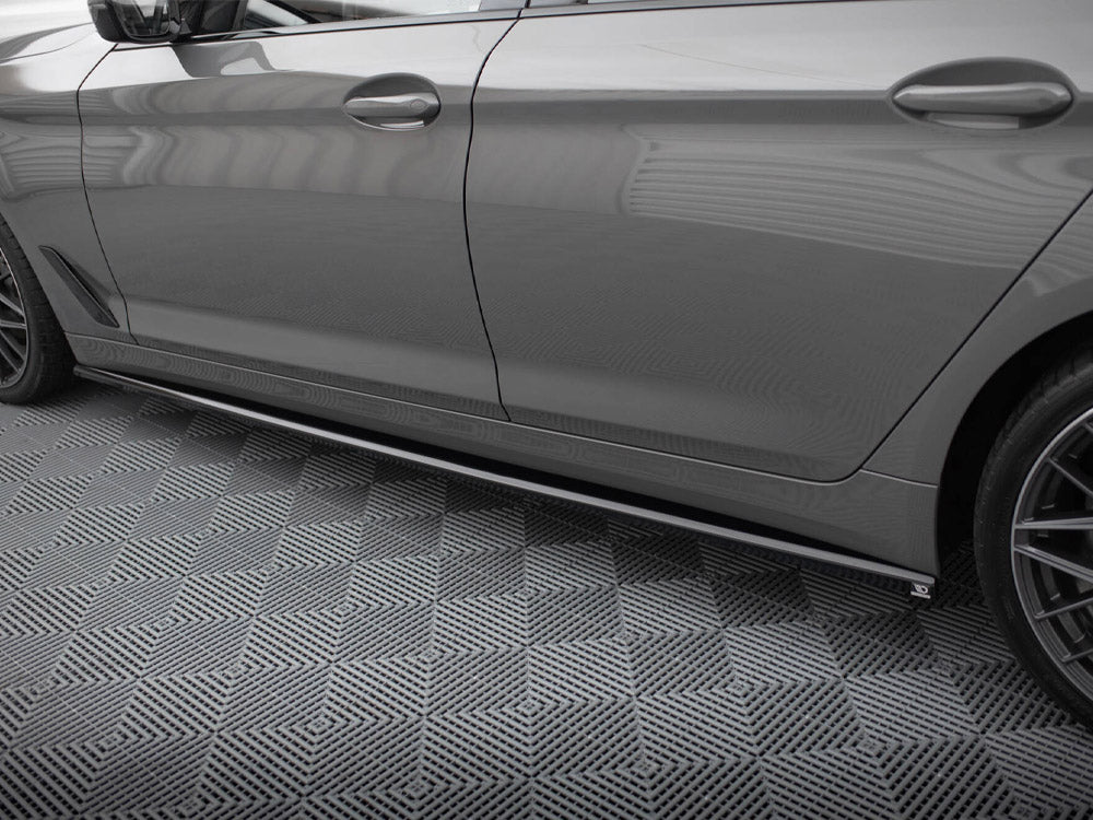Side Skirts Diffusers compatible with BMW 5 G30 / G31 Facelift