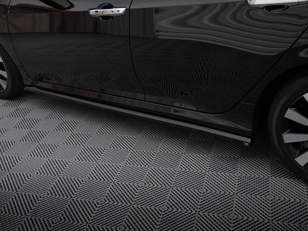 Side Skirts Diffusers compatible with Honda Civic Mk10