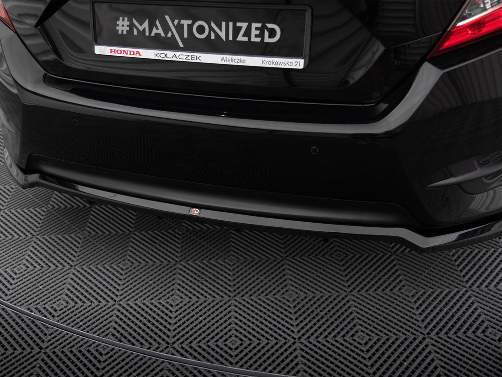 Central Rear Splitter (Vertical Bars) compatible with Honda Civic Mk10