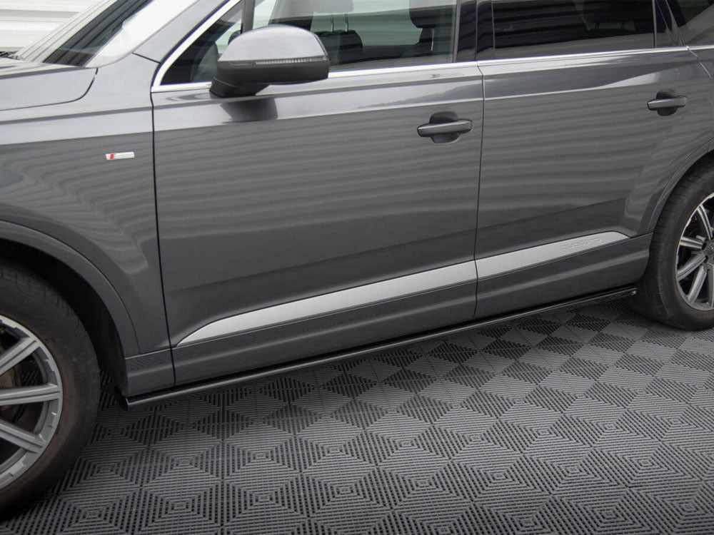 Side Skirts Diffusers compatible with Audi Q7 Mk2