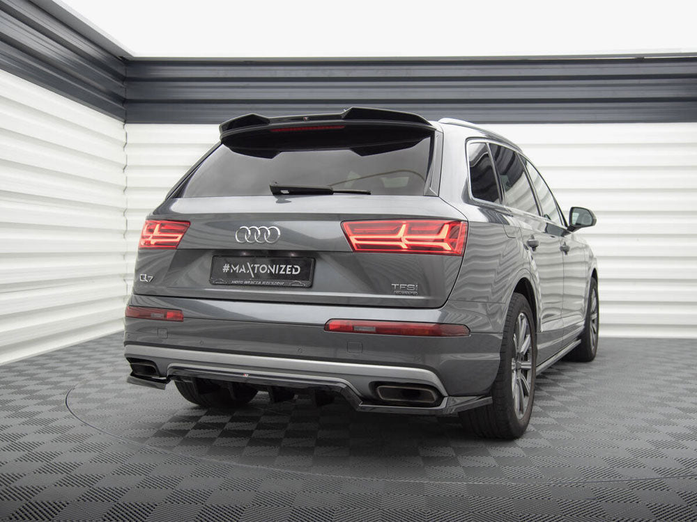 Central Rear Splitter (Vertical Bars) compatible with Audi Q7 Mk2