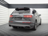 Central Rear Splitter (Vertical Bars) compatible with Audi Q7 Mk2