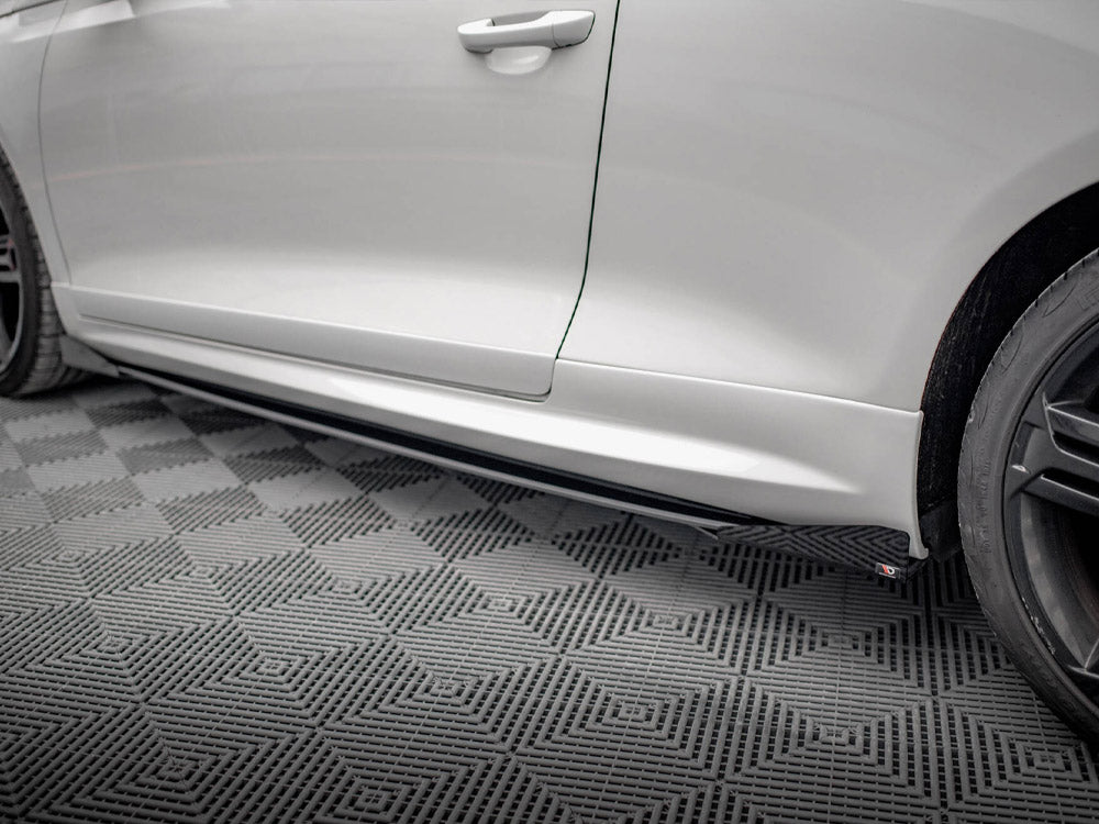 Side Flaps compatible with Volkswagen Scirocco R Mk3