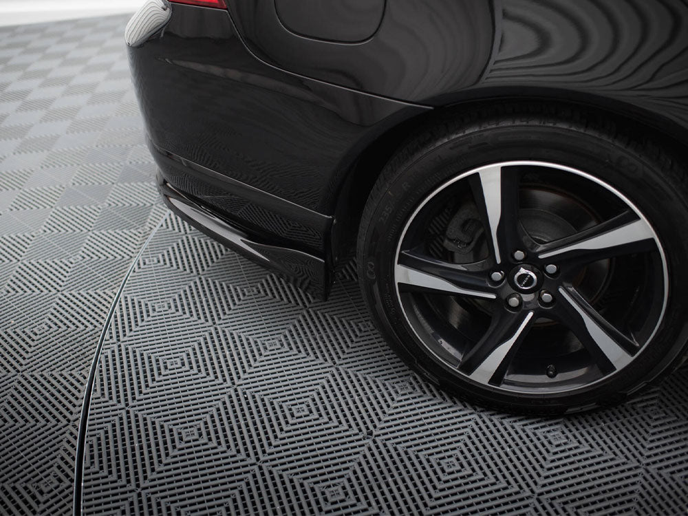 Central Rear Splitter compatible with Volvo S80 Mk2