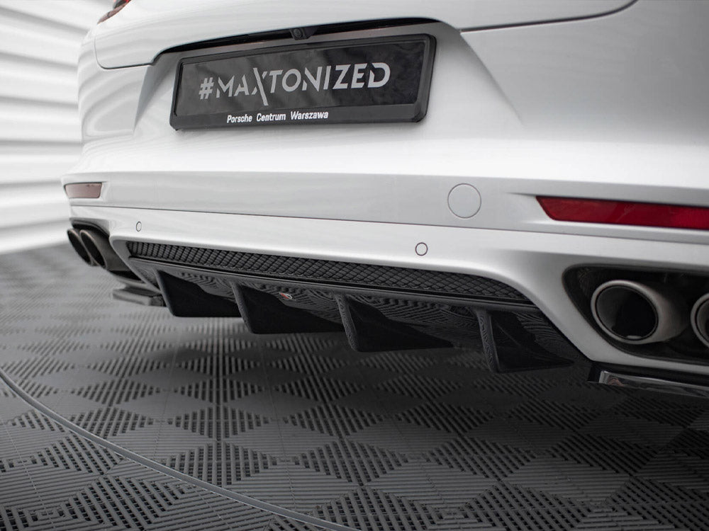 Rear Valance compatible with Porsche Panamera GTS 971