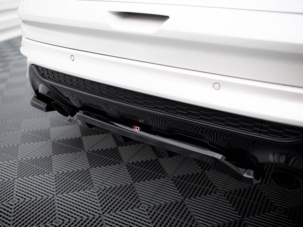 Central Rear Splitter (Vertical Bars) compatible with Ford Kuga ST-Line Mk2