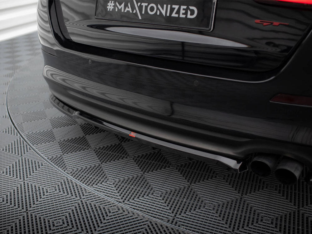 Central Rear Splitter (Vertical Bars) compatible with Kia Optima Mk3