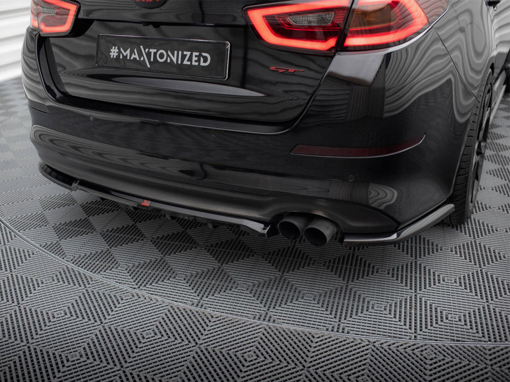 Central Rear Splitter (Vertical Bars) compatible with Kia Optima Mk3