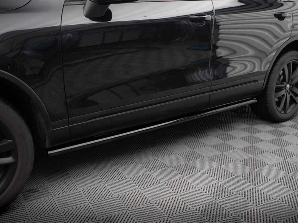 Side Skirts Diffusers compatible with Volkswagen Touareg Mk2