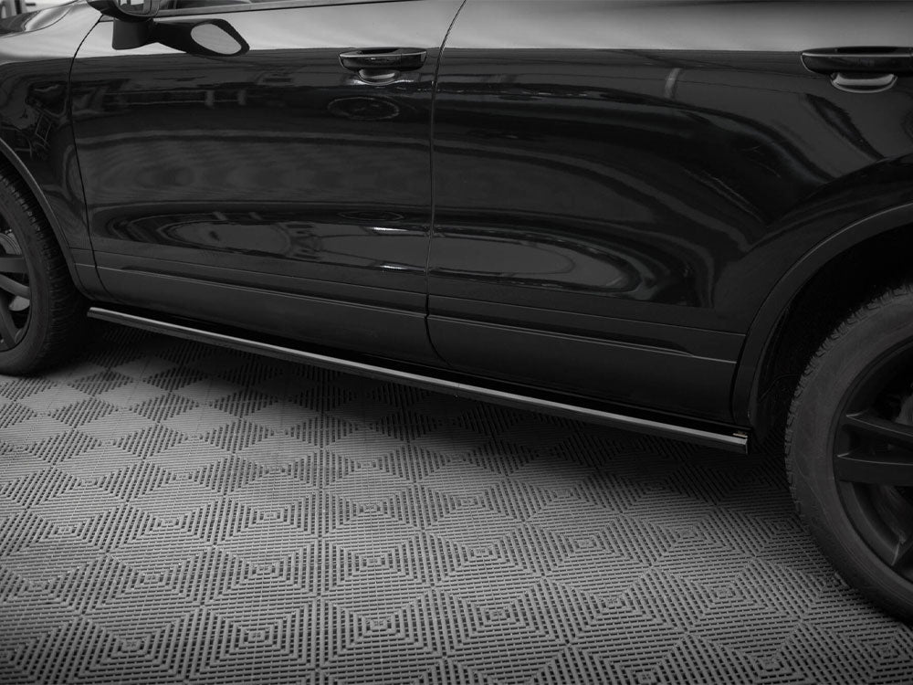 Side Skirts Diffusers compatible with Volkswagen Touareg Mk2