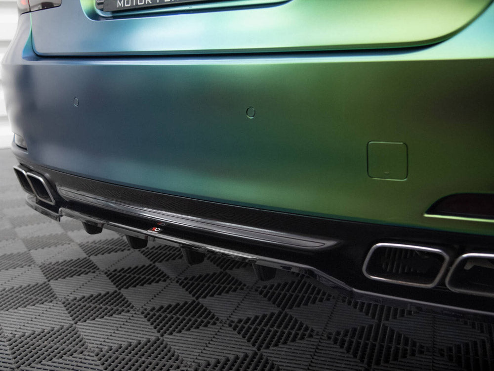 Central Rear Splitter (Vertical Bars) compatible with BMW 7 F01