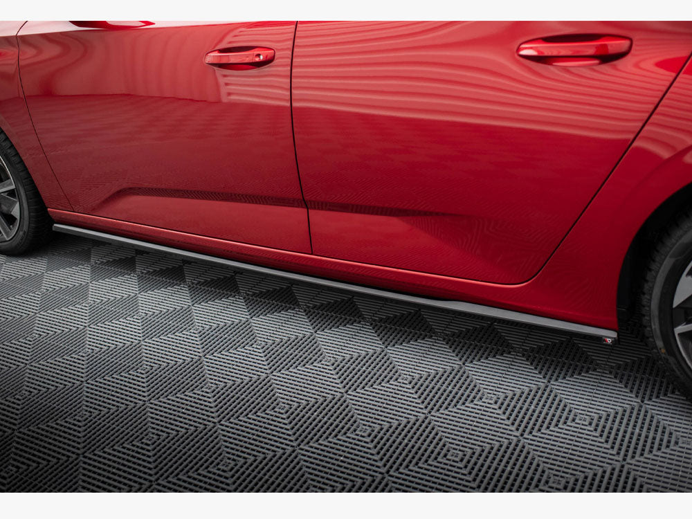 Side Skirts Diffusers compatible with Peugeot 308 SW Mk3