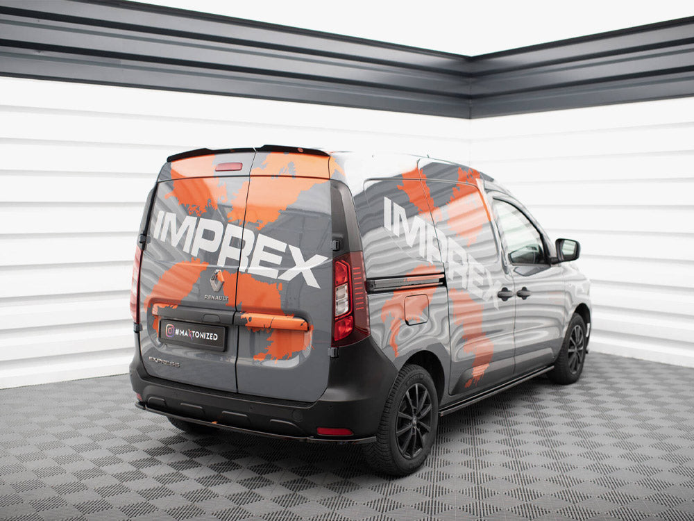 Central Rear Splitter compatible with Renault Express Mk2
