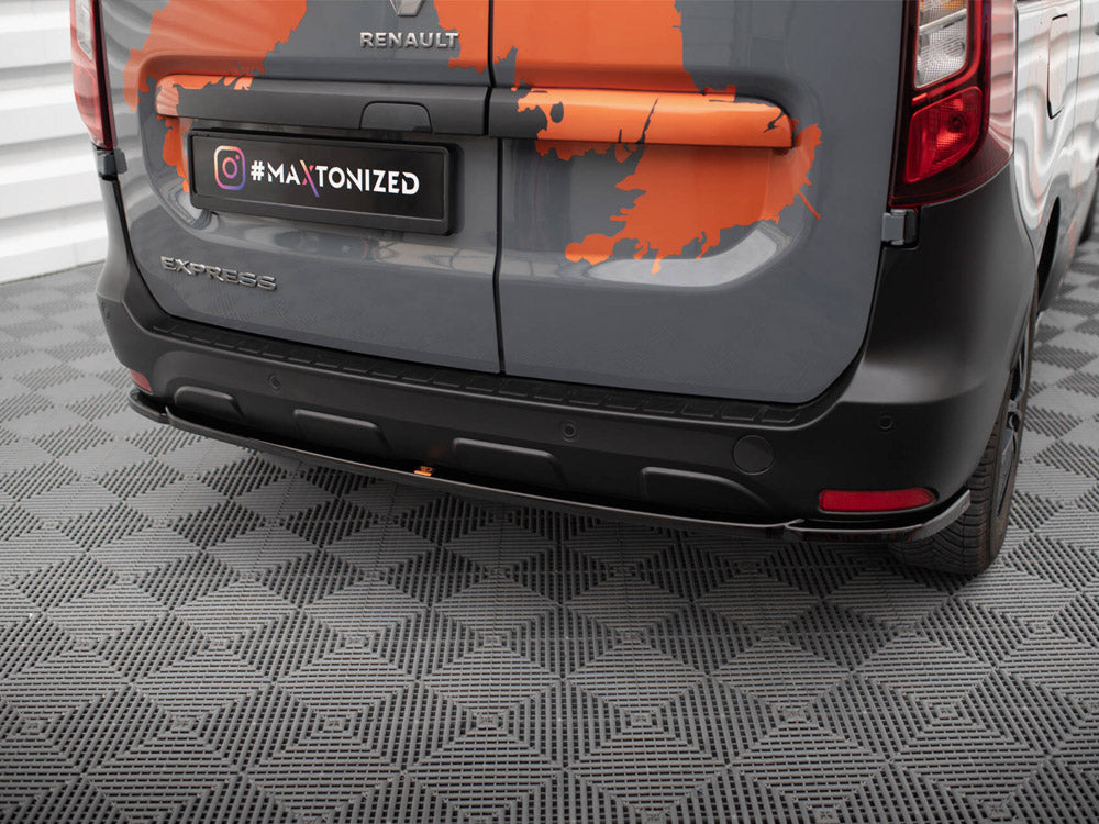 Central Rear Splitter compatible with Renault Express Mk2