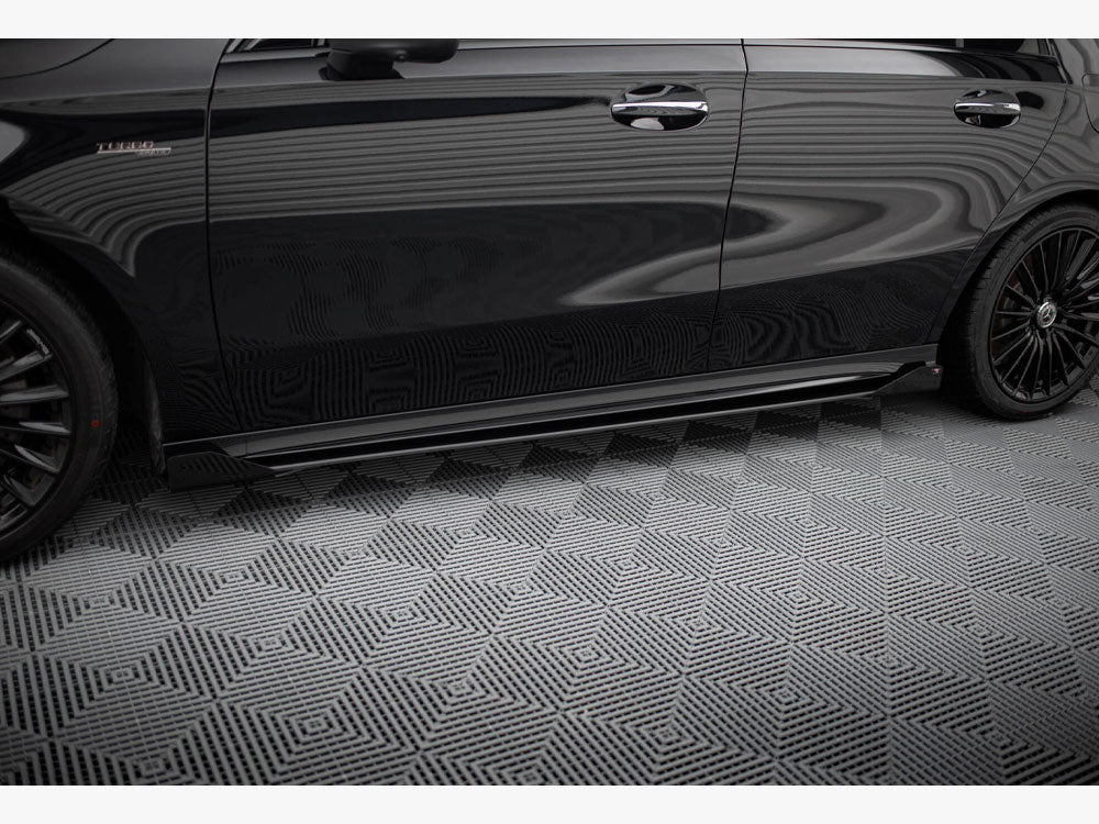 Side Flaps compatible with Mercedes-AMG A35 W177 Facelift
