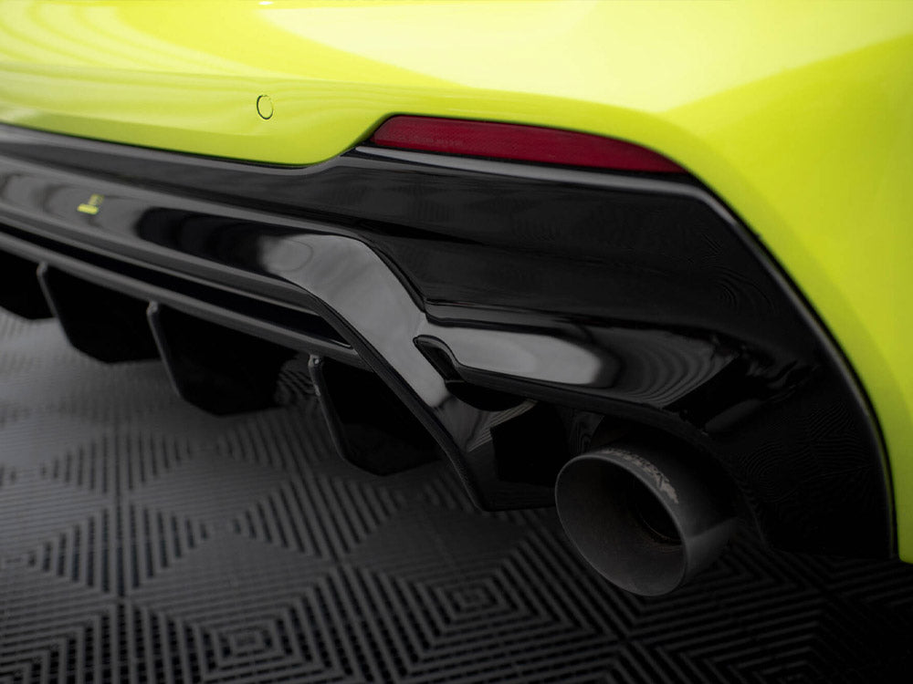 Rear Valance V.1 compatible with BMW 1 F40 M Sport / M135i