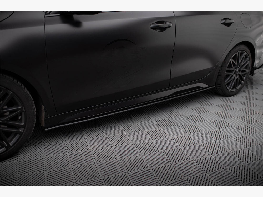 Street PRO Side Skirts Diffusers compatible with Kia ProCeed GT / GT-Line Mk1 Facelift / Ceed GT Mk3 Facelift