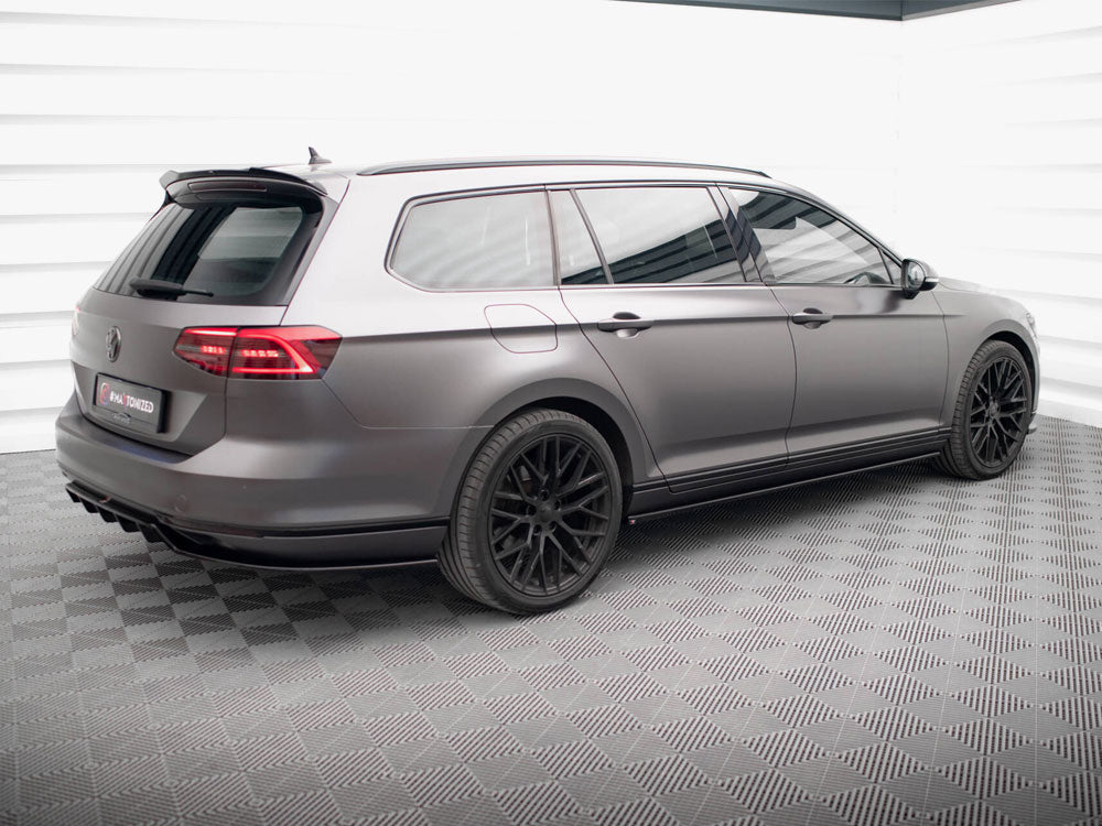 Rear Splitter (Vertical Bars) compatible with Volkswagen Passat Sedan / Variant B8