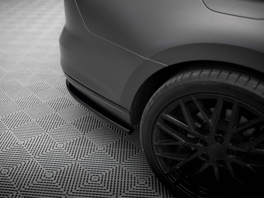 Rear Splitter (Vertical Bars) compatible with Volkswagen Passat Sedan / Variant B8
