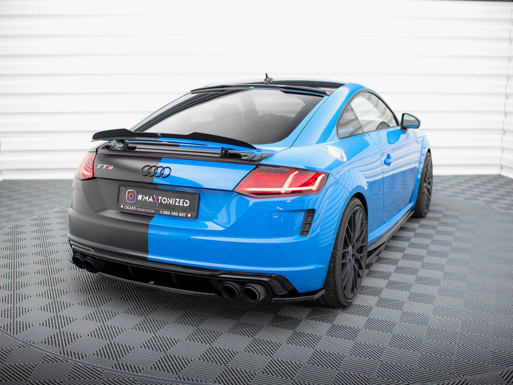 Central Rear Splitter compatible with Audi TT S 8S Facelift