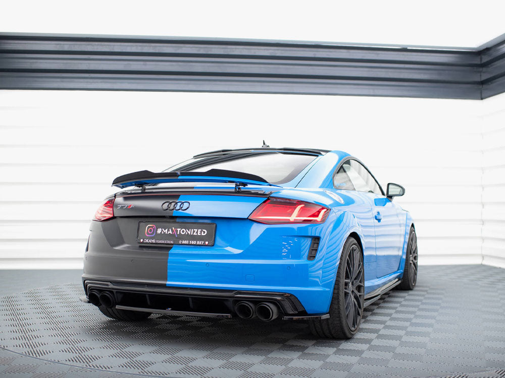 Central Rear Splitter compatible with Audi TT S 8S Facelift