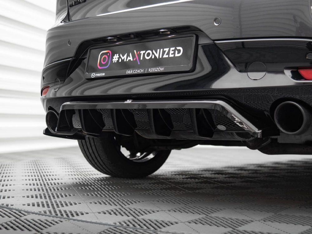 Central Rear Splitter (Vertical Bars) compatible with Mazda3 Mk4