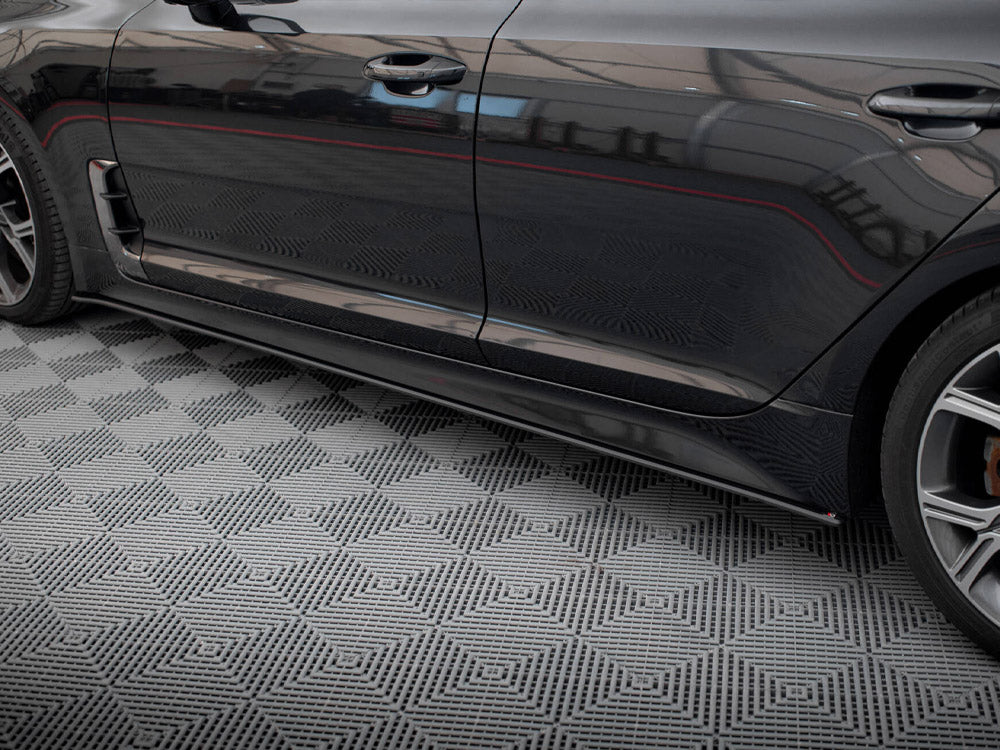 Street PRO Side Skirts Diffusers compatible with Kia Stinger GT / GT-Line / Standard Mk1