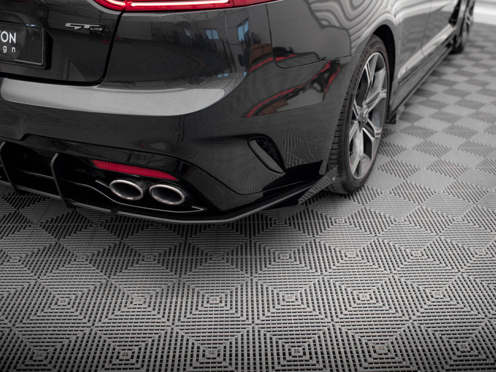 Rear Side Flaps compatible with Kia Stinger GT / GT-Line Mk1
