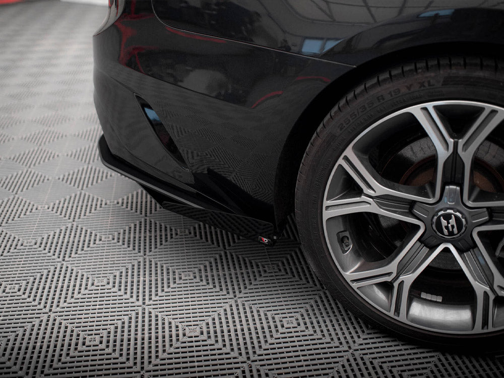 Rear Side Flaps compatible with Kia Stinger GT / GT-Line Mk1